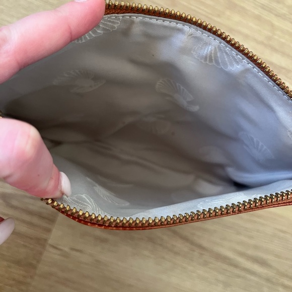 Modalu Cross Body Bag - Picture 6 of 7